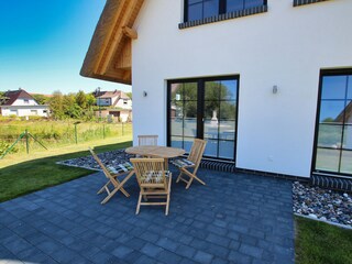 auf der großzügigen Terrasse