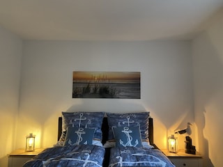 2 Schlafzimmer jeweils mit Boxspringbett (160 und140)