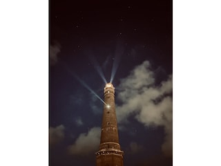 Neuer Leuchtturm bei Nacht