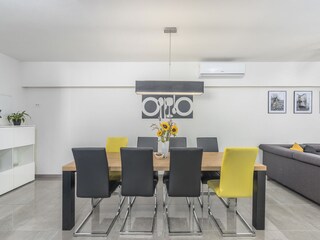 Villa Tinjan Caratteristiche 10