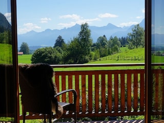 Balkon mit Bergblick