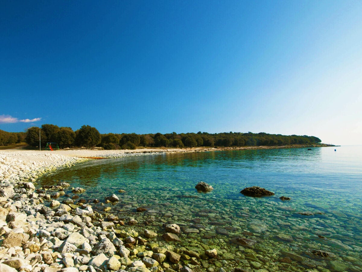 Ein Strand in Bale