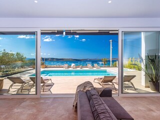 Villa Kastel Kambelovac Caratteristiche 15