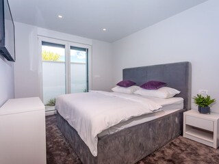 Villa Kastel Kambelovac Caratteristiche 24