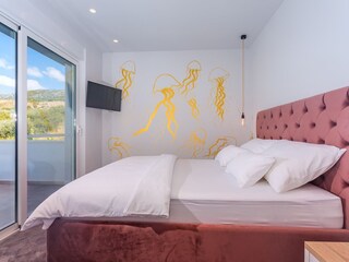 Villa Kastel Kambelovac Caratteristiche 27