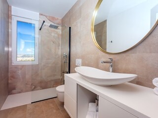 Villa Kastel Kambelovac Caratteristiche 32