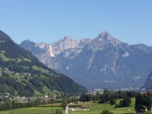 Apartment Attraktive Wohnung mit schönem Ausblick - Uderns - image1