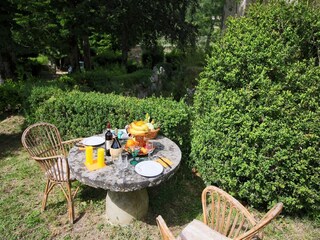Farmhouse Rufina Outdoor Recording 6