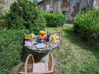Farmhouse Rufina Outdoor Recording 12