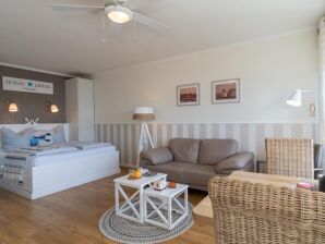 Holiday apartment Haus "Steinwarder 7", Wohnung "Ocean Living 46"