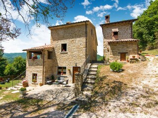 Maison de vacances Mercatello sul Metauro Enregistrement extérieur 2