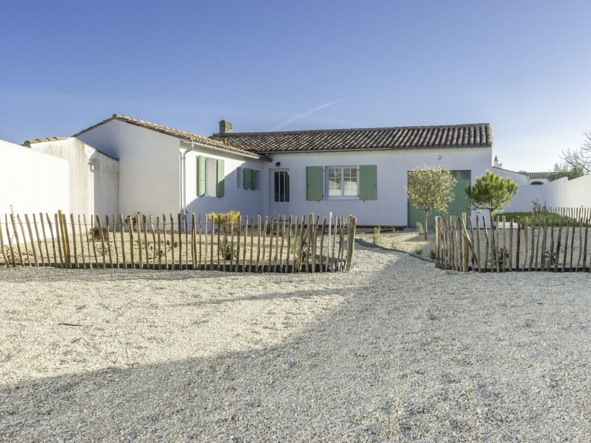 Ferienhaus mit moderner Ausstattung und schönem Garten