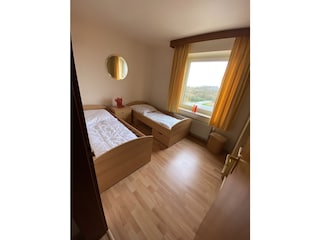 Kinderzimmer mit Ausblick auf die Nordsee