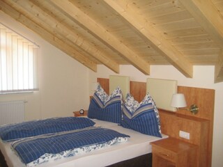 Vakantiehuis Neumarkt am Wallersee Slaapkamer 12