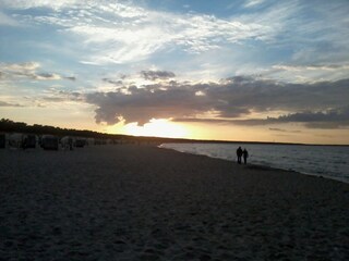 Sonnenuntergang am Strand