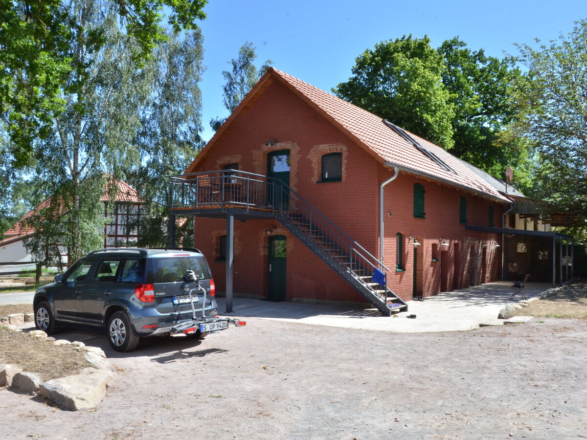 Treppe & Balkon zum Himmelsboden