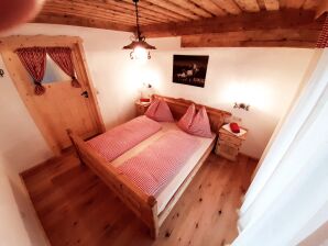 Holiday apartment Alpine hut Fritz - Wald im Pinzgau - image1