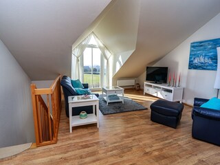 Wohnzimmer mit Blick auf die Schlei - im Obergeschoss