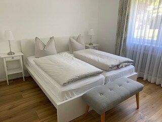 Großes Schlafzimmer 1