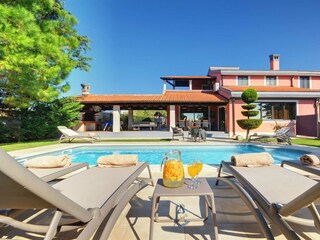 Villa Pula Buitenaudio-opname 3