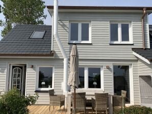 Ferienhaus BOOTSHAUS FEHMARN - Strukkamp - image1