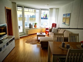 Wohnbereich/Austritt Terrasse