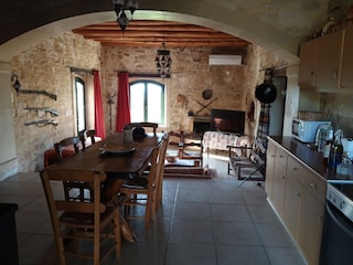 Villa Archea Eleftherna Características 12