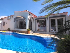 Ferienhaus Casa Clara - Empuriabrava - image1