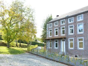 Holiday house Großes Ferienhaus in Érezée mit Sauna - Erezée - image1