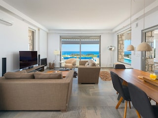 Villa Afantou Features 26