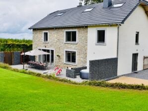 Ferienhaus Schönes Haus in Manhay mit großem Garten, Whirlpool und Infrastruktur für Pferde - Manhay - image1