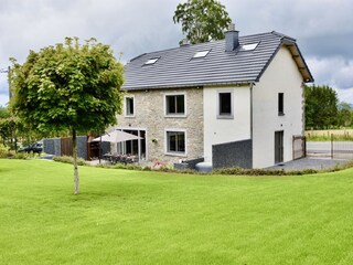 Holiday house Manhay Outdoor Recording 1