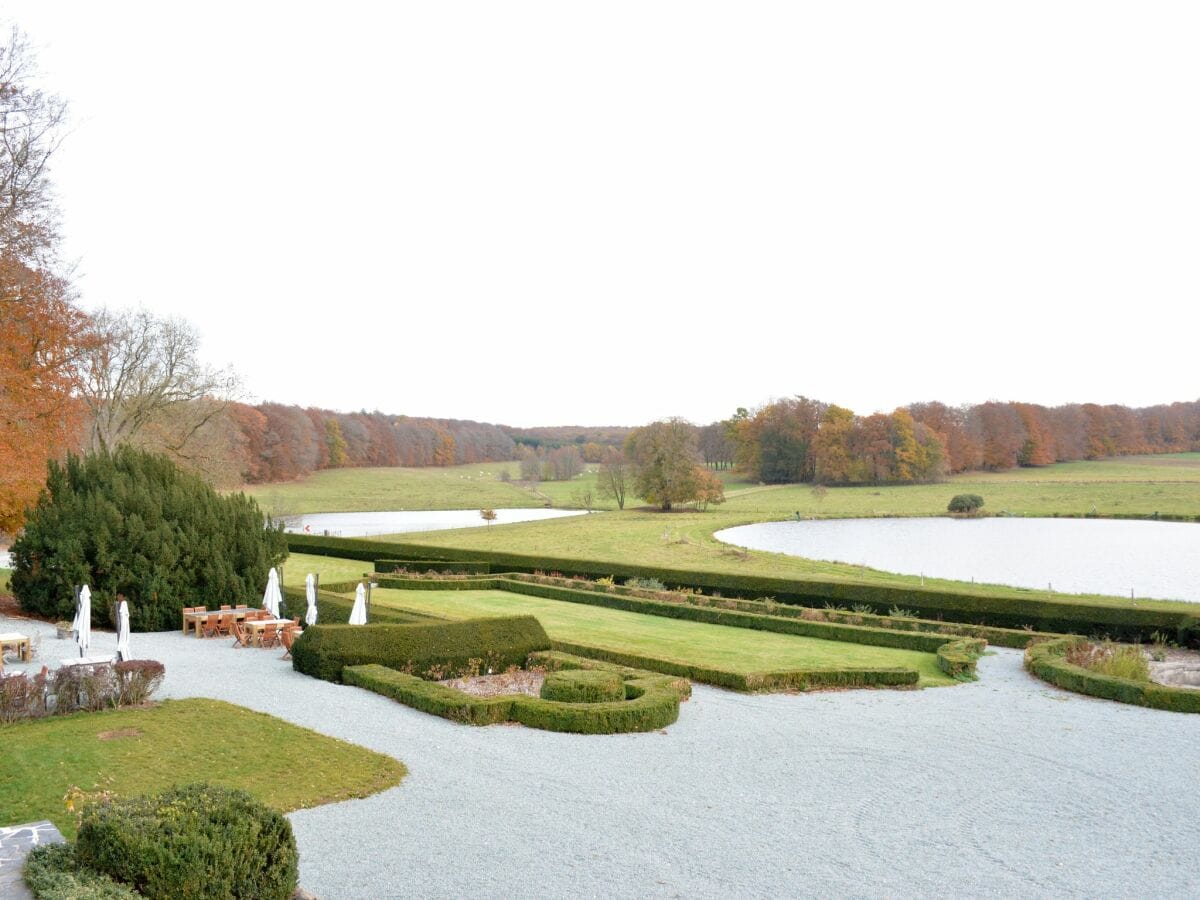 Schloss Saint-Hubert Außenaufnahme 6