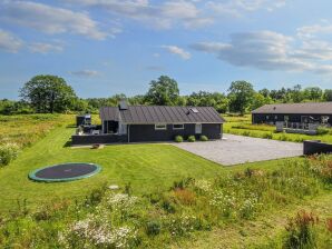 20 Personen Ferienhaus in Glesborg - Bønnerup Strand - image1