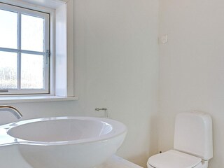 Holiday house Svaneke  12