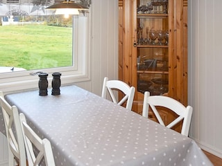 Maison de vacances Brattvåg  10