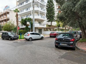 Acogedor apartamento en Piraeus con balcón - Nea Smirni - image1