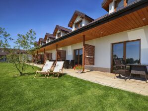 Moderna casa de vacaciones en Darlow con jardín - Darlowo - image1