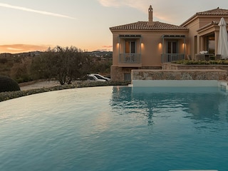Villa Kranidi Buitenaudio-opname 3