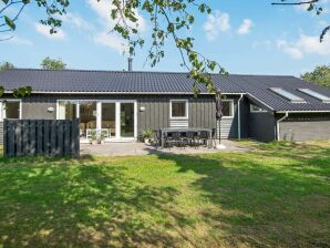 8 Personen Ferienhaus in Ørsted - Ørsted - image1