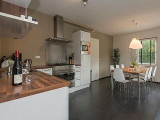 Holiday house Biddinghuizen Features 12