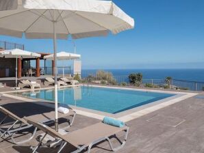 Large beautiful villa with pool and beautiful sea view in a nice seaside village - Malevizi - image1