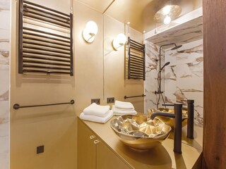 Type de propriété : Ferme Zelhem Équipement 14