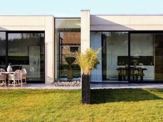 Villa Visé Buitenaudio-opname 3