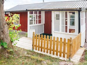 Holiday house 3 person holiday home in OSKARSHAMN - Figeholm - image1