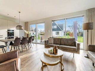 Holiday house Den Burg Features 3