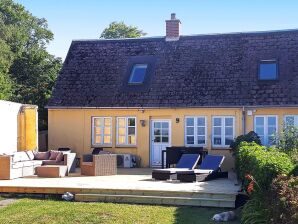 4 Personen Ferienhaus in Bandholm - Bandholm - image1