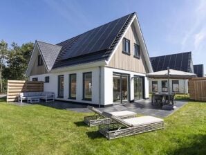 Casa per le vacanze Bellissima villa con doccia solare vicino al Koog sull'isola Wadden di Texel - Il Castello - image1
