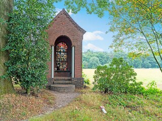 Vakantiehuis Hoeven Omgeving 32
