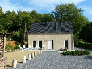 Maison de vacances spacieuse avec terrasse à Beauraing - Javingue - image1